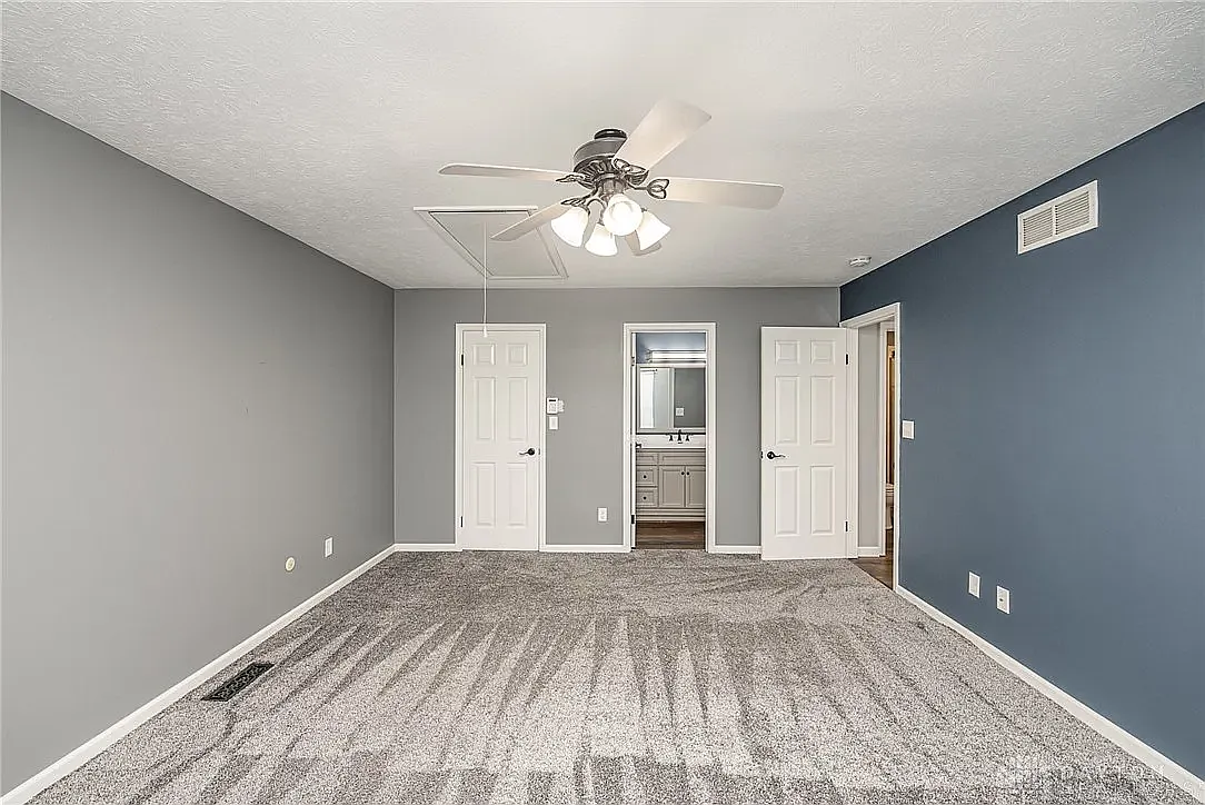 2 bed, 1.5 bath, 943 sqft, $1,700 — Photo 3
