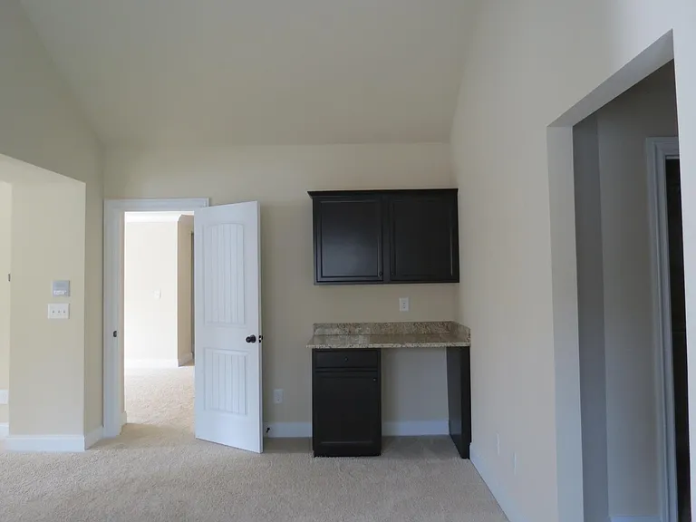 2951 Blake Towers Ln — Photo 21