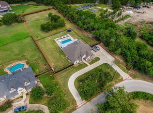 3601 Plainview Rd, Midlothian, TX 76065