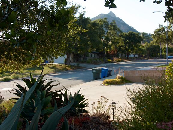 5th image of 188 Los Cerros Dr