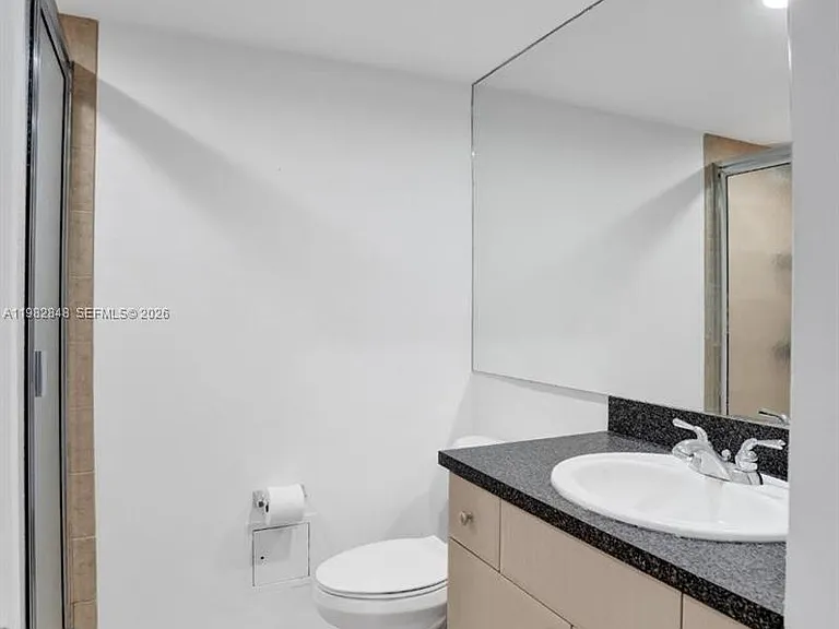 5600 Collins Ave #5R — Photo 30