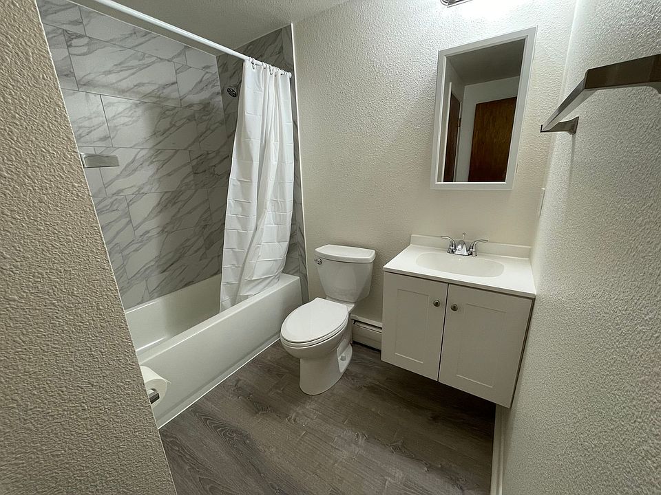 1st image of 1628 9th Ave APT 21