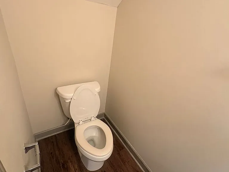 110 Audley Ct — Photo 34