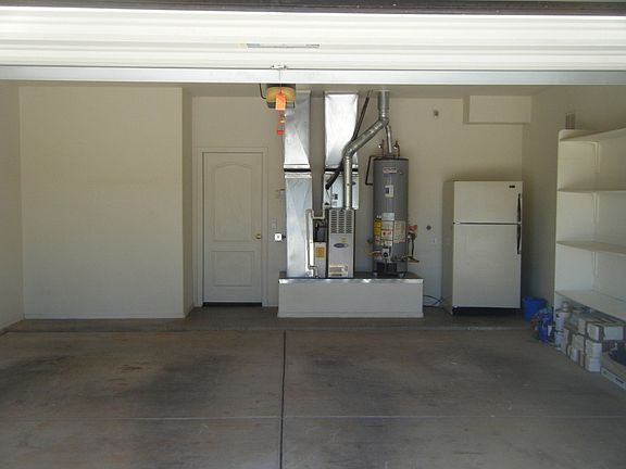2nd image of 1422 Escondido Ct