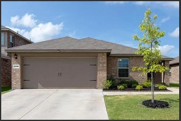 2432 French St — Photo 3