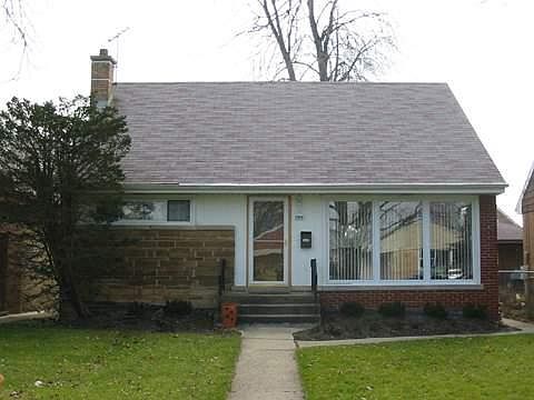 1st image of 3933 W Fargo Ave