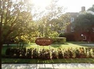 200 N Village Ave APT H5, Rockville Centre, NY 11570