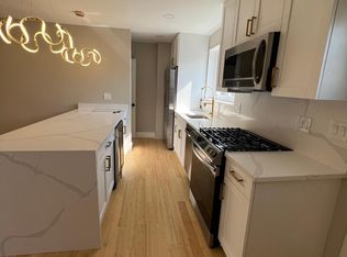 5206 Kenmont Rd, Oxon Hill, MD 20745