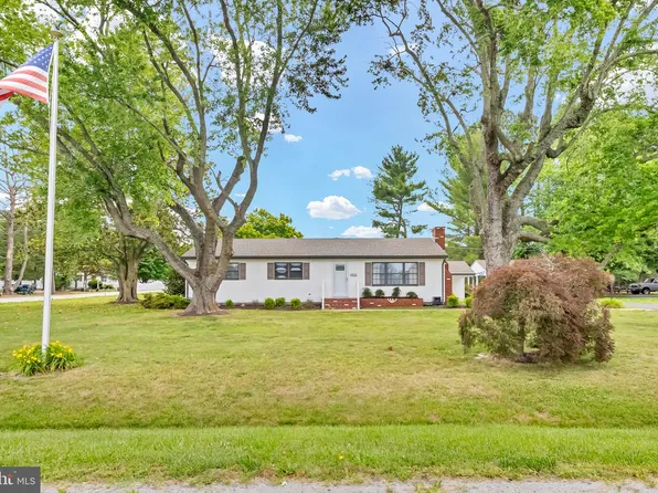 11163 Stewart Neck Rd, Princess Anne, MD 21853