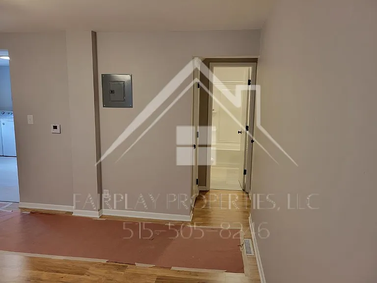 1820 Arlington Ave #2 — Photo 9