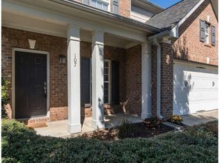 107 Dinsorette Ln, Apex, NC 27539