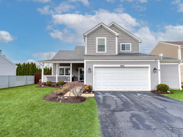 2953 Deerpath Ct, Carpentersville, IL 60110