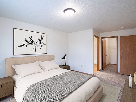 Fargo, ND Park Place Apartments | 32A | Bedroom