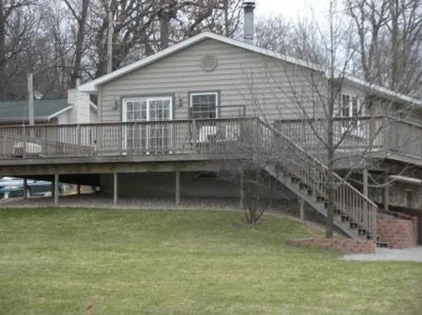 7412 W 128th Pl, Cedar Lake, IN 46303