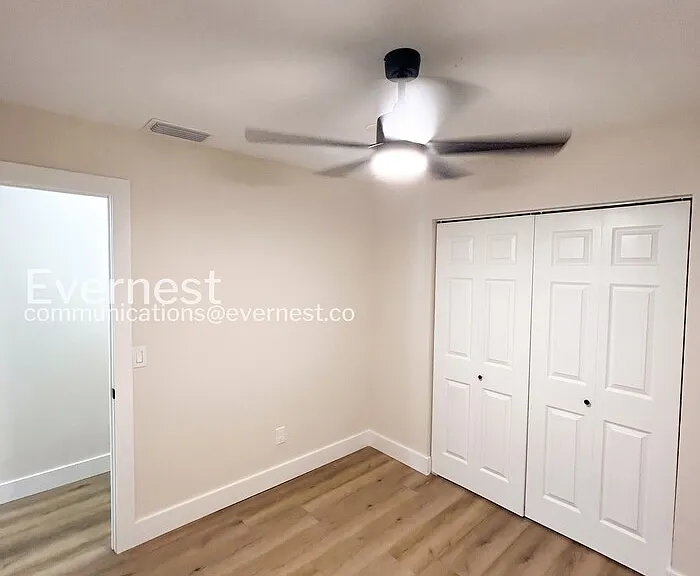 5908 S Manhattan Ave — Photo 22