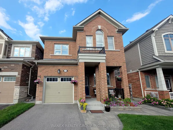 13 Littlebeck Cres, Whitby, ON L1P 0G3