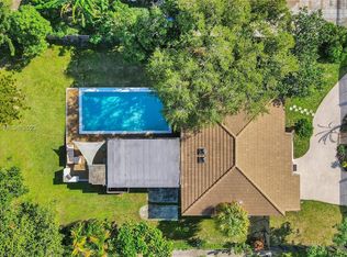 65 NW 116th St, Miami, FL 33168