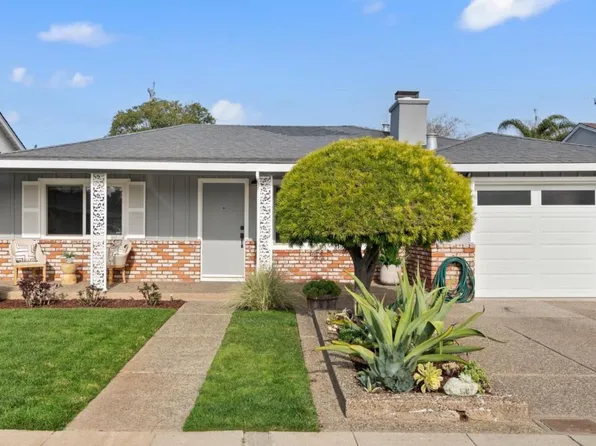 3989 Martin Dr, San Mateo, CA 94403