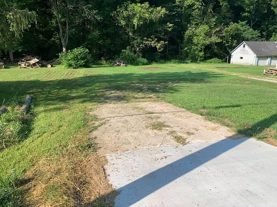 2nd image of 818 Center St