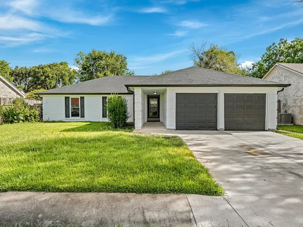 12723 Club Ln, Houston, TX 77099