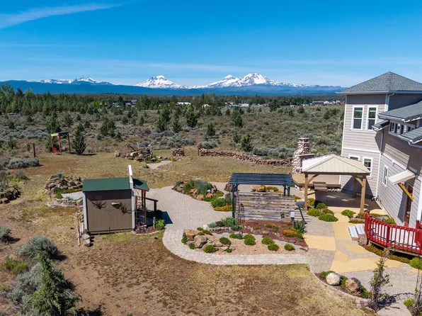 66967 Lance Rd, Bend, OR 97703