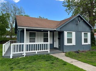133 Shotwell St, Richmond, MO 64085