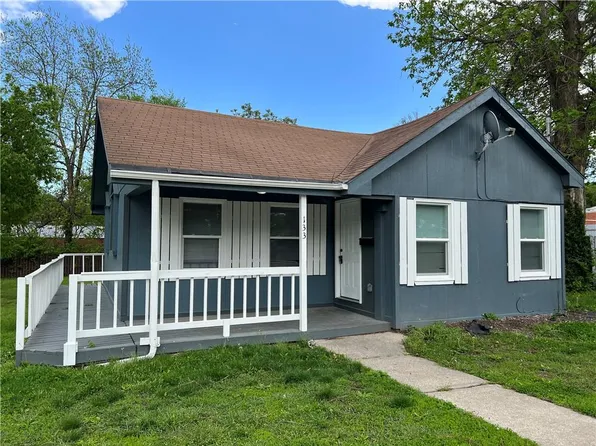 133 Shotwell St, Richmond, MO 64085