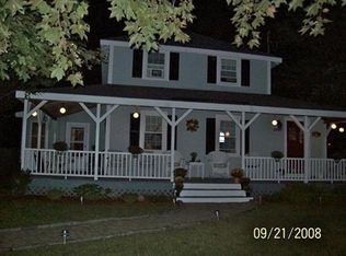 109 Lingan St, Halifax, MA 02338