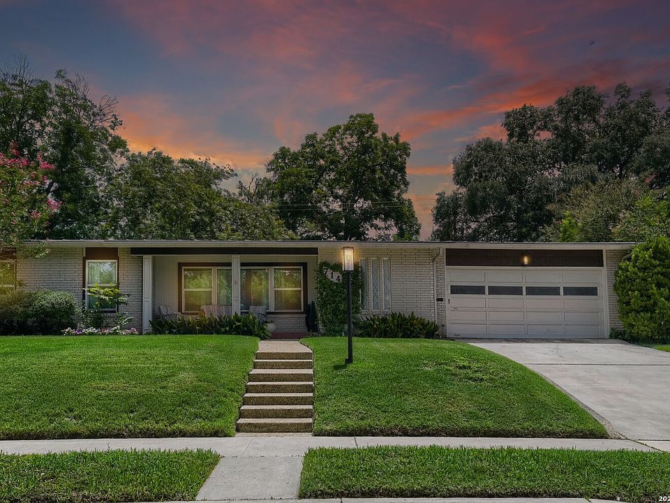 1st image of 714 Larkwood Drive