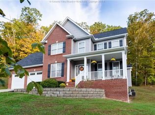 30 Chiswick Way, Winfield, WV 25213