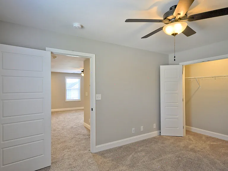 924 Burley Barn Rd — Photo 37