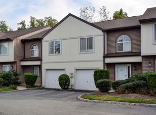 1305 Park Pl, Springfield, NJ 07081