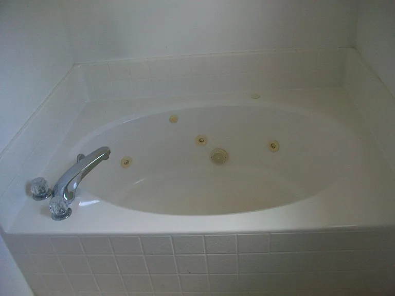 4126 Iveyglen Ave — Photo 11