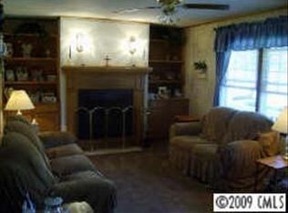 816 E Chestnut Street Ext, Stanley, NC 28164