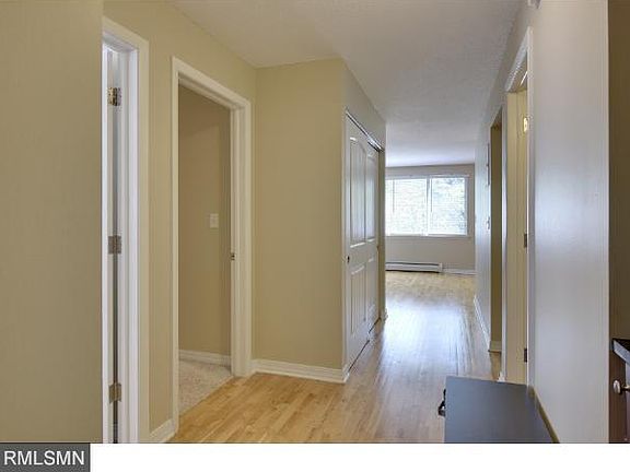 3rd image of 2700 W 44th St APT 312