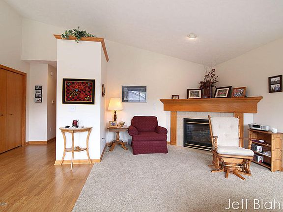 5th image of 2639 Hillandale Dr NW #16