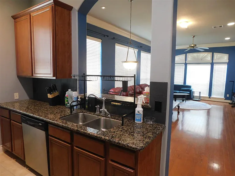 2615 Starboard Point Dr — Photo 15