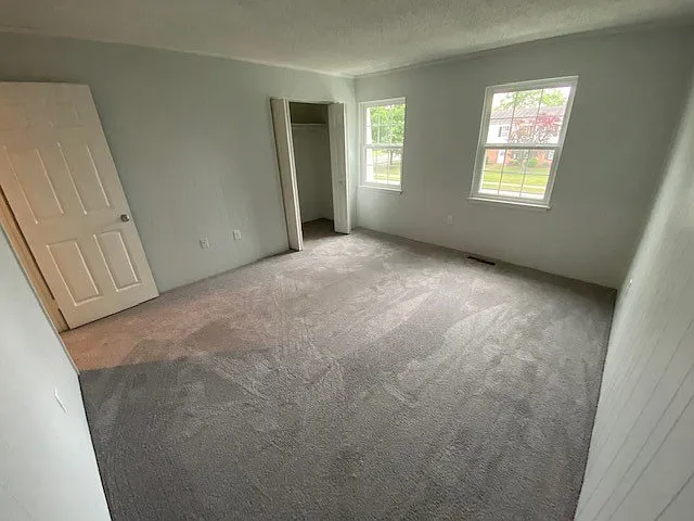 Lochwood Dr — Photo 8