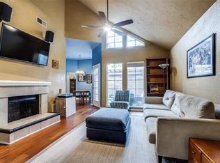 3144 Royal Gable Dr, Dallas, TX 75229