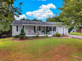 2080 Kingswood Dr, Morristown, TN 37813