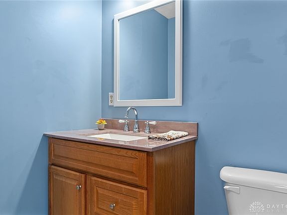 4th image of 8105 Mill Creek Cir