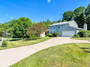 510 Blackhawk Trl, Loveland, OH 45140