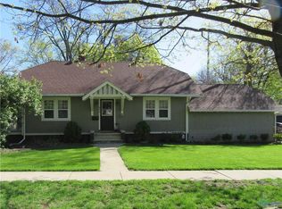 211 Maple St, Perrysburg, OH 43551