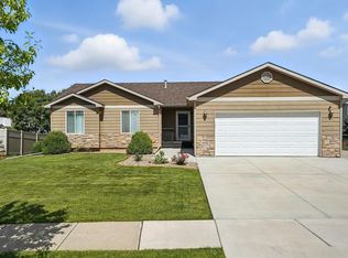 4132 Portrush Rd, Rapid City, SD 57702