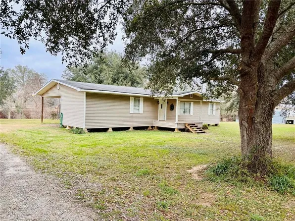 4519 451st Hwy, Moreauville, LA 71355