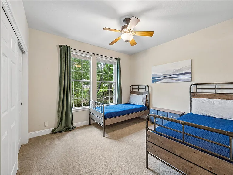 313 S Flamingo Dr — Photo 20