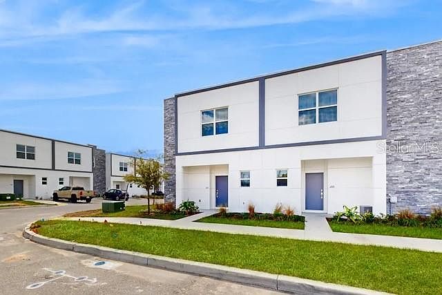 1st image of 213 FAMAGUSTA DRIVE