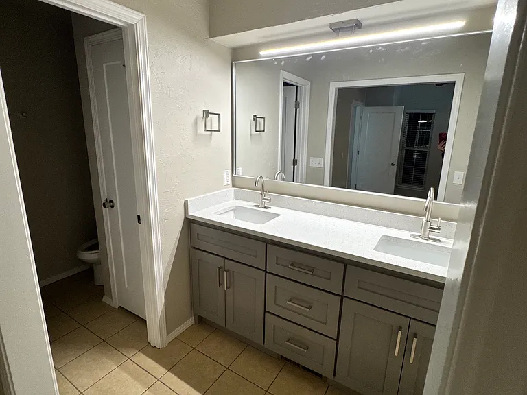 405 Sundance Ln — Photo 11