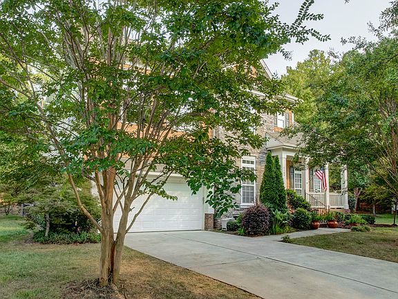 Home has beautiful landscape