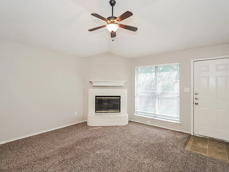 8112 Broken Arrow Rd — Photo 3
